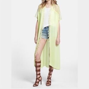 ASTR The Label Citrus Yellow Kimono Women’s Size Medium NWT